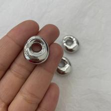 Бусина буква "O" 18.4 х 21.5 мм